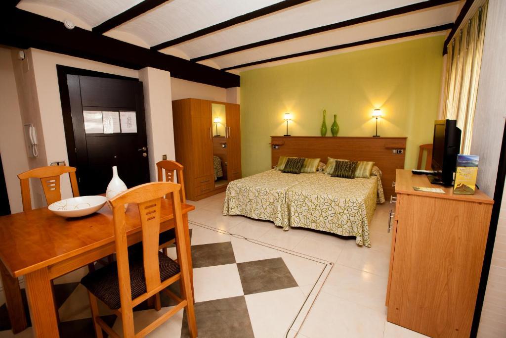 Pozo Alcón Apartahotel Al Alba الغرفة الصورة